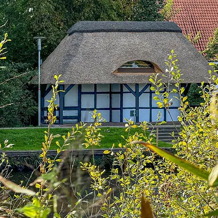 Hausboot Seemaid Ferienhaus