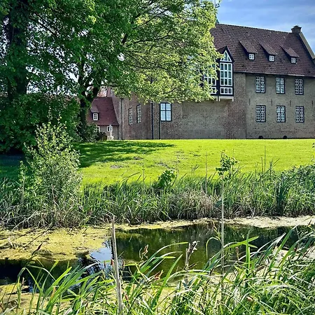 Hausboot Seemaid Ferienhaus Bad Bederkesa