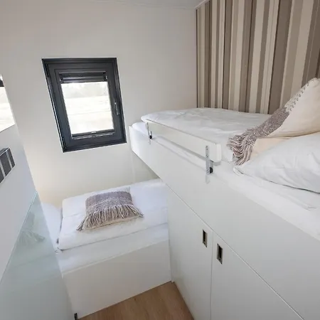 Ferienhaus Hausboot Seemaid *