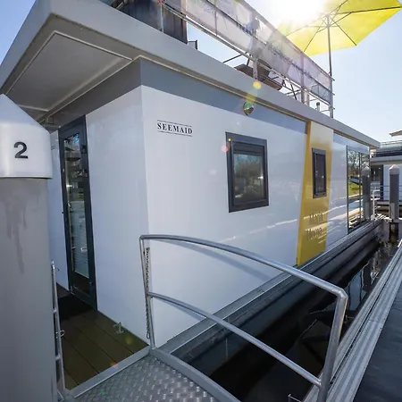 Ferienhaus Hausboot Seemaid Bad Bederkesa