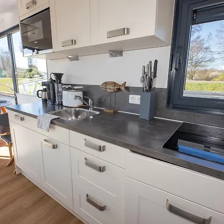 Hausboot Seemaid Ferienhaus *